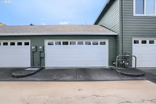1390 NE Park Ln, Fairview, OR 97024 - Photo 19