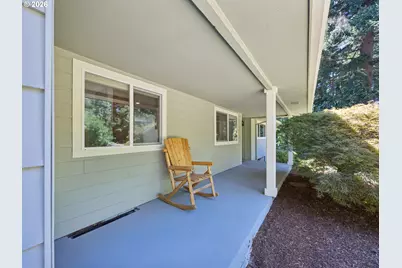 10290 SE Eastmont Dr, Damascus, OR 97089 - Photo 3
