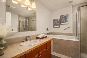 2327 NW Northrup St, Portland, OR 97210 - Photo 27