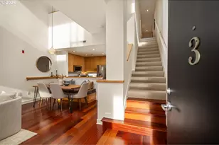 2327 NW Northrup St, Portland, OR 97210 - Photo 3