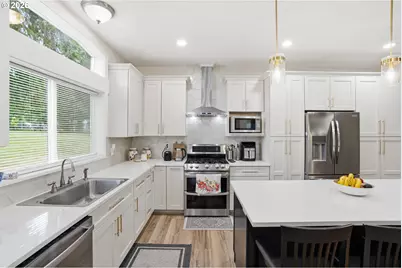34706 NW 21st Ave, La Center, WA 98629 - Photo 11