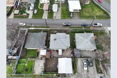 724 E 14th St, The Dalles, OR 97058 - Photo 43