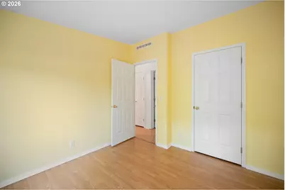 827 NE Woodard Ave, Castle Rock, WA 98611 - Photo 23