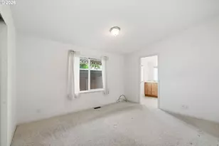 2150 Laura St, Springfield, OR 97477 - Photo 15