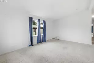 2150 Laura St, Springfield, OR 97477 - Photo 5