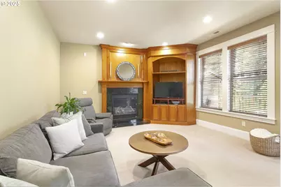 4616 SE Honors Pl, Gresham, OR 97080 - Photo 11