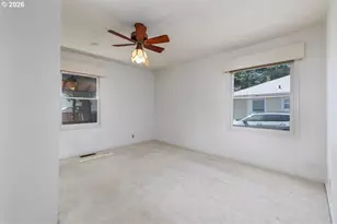4440 SE Evergreen St, Portland, OR 97206 - Photo 17