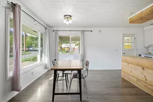 76395 River Rd, Oakridge, OR 97463 - Photo 9