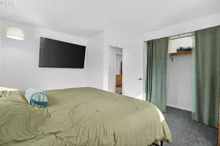 76395 River Rd, Oakridge, OR 97463 - Photo 19