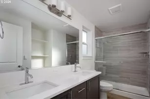 1676 Tucker Rd, Hood River, OR 97031 - Photo 7