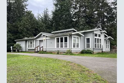 41855 Park Rd, Port Orford, OR 97465 - Photo 1