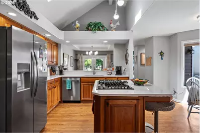 32279 SW Lake Dr, Wilsonville, OR 97070 - Photo 17