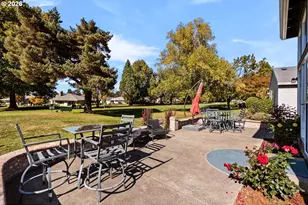 32279 SW Lake Dr, Wilsonville, OR 97070 - Photo 33
