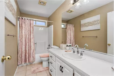32279 SW Lake Dr, Wilsonville, OR 97070 - Photo 25
