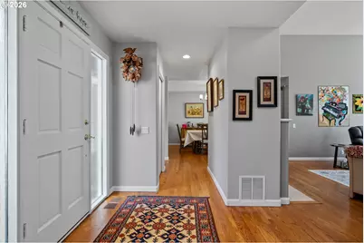 32279 SW Lake Dr, Wilsonville, OR 97070 - Photo 7
