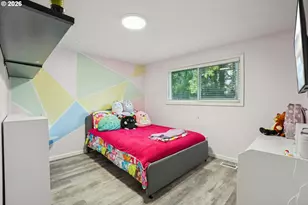 3454 NE 5th Ct, Gresham, OR 97030 - Photo 17