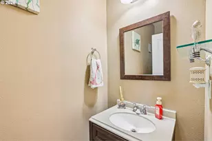 225 NW 208th Ave, Beaverton, OR 97006 - Photo 13