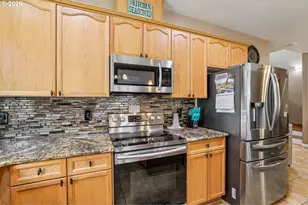 225 NW 208th Ave, Beaverton, OR 97006 - Photo 11