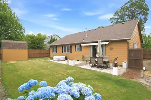 2753 NW Pinot Noir Dr, McMinnville, OR 97128 - Photo 33
