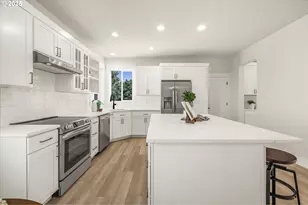 7026 SE 156th Ave, Portland, OR 97236 - Photo 11