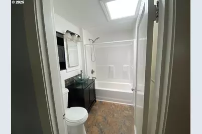 6403 Tomkins Ct, West Linn, OR 97068 - Photo 5