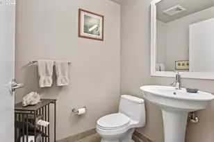 1900 S River Dr, Portland, OR 97201 - Photo 17