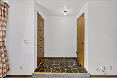 3624 Hermosa Ct NE, Salem, OR 97305 - Photo 35