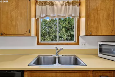 3624 Hermosa Ct NE, Salem, OR 97305 - Photo 17