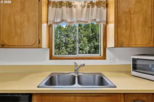 3624 Hermosa Ct NE, Salem, OR 97305 - Photo 17