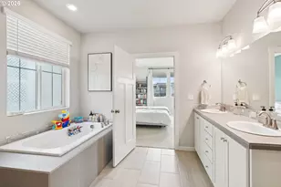 6975 SE Tamarack St, Hillsboro, OR 97123 - Photo 23