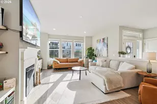 6975 SE Tamarack St, Hillsboro, OR 97123 - Photo 9