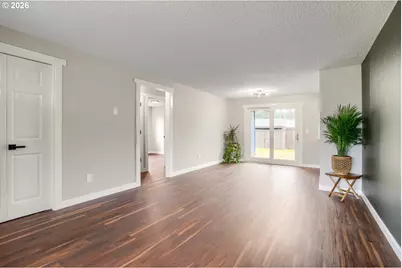 12126 SE Redwood Ave, Milwaukie, OR 97222 - Photo 3