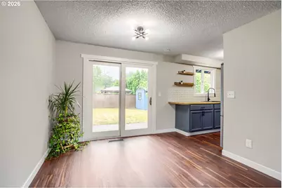12126 SE Redwood Ave, Milwaukie, OR 97222 - Photo 7