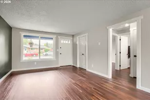 12126 SE Redwood Ave, Milwaukie, OR 97222 - Photo 13