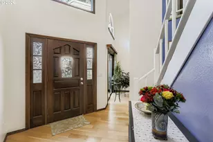 10135 SW Riverwood Ln, Portland, OR 97224 - Photo 7
