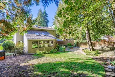 10135 SW Riverwood Ln, Portland, OR 97224 - Photo 29