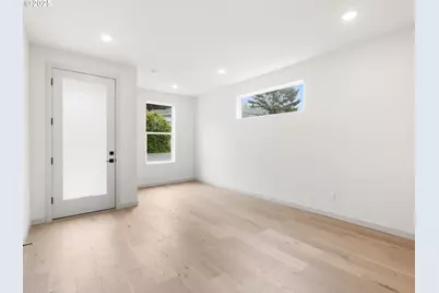 305 SE Jetty Ave, Lincoln City, OR 97367 - Photo 25