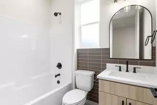 305 SE Jetty Ave, Lincoln City, OR 97367 - Photo 37