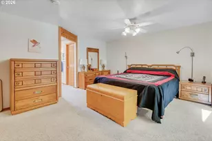 19500 SW Alderwood Ct, Beaverton, OR 97003 - Photo 25
