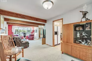19500 SW Alderwood Ct, Beaverton, OR 97003 - Photo 7