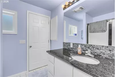 19500 SW Alderwood Ct, Beaverton, OR 97003 - Photo 21
