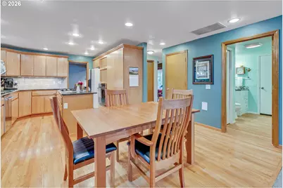 19500 SW Alderwood Ct, Beaverton, OR 97003 - Photo 15