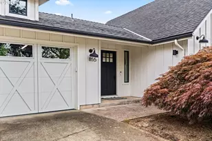 855 Calvin St, Eugene, OR 97401 - Photo 3