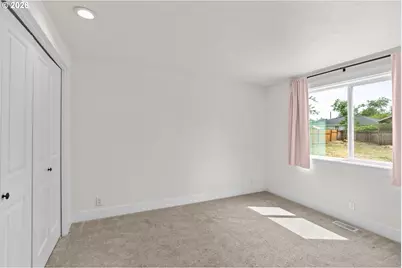 855 Calvin St, Eugene, OR 97401 - Photo 13