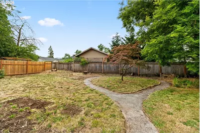 855 Calvin St, Eugene, OR 97401 - Photo 21