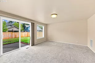25335 Trinity St, Veneta, OR 97487 - Photo 11