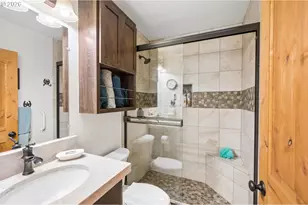 4500 Hart Rd, Dallas, OR 97338 - Photo 19