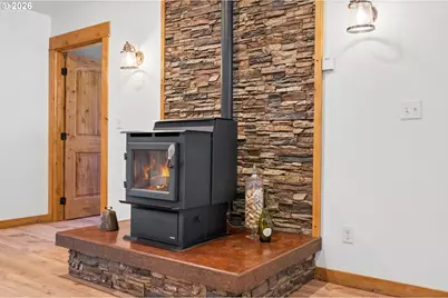 4500 Hart Rd, Dallas, OR 97338 - Photo 11