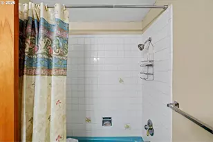 555 Sacre Ln, Monmouth, OR 97361 - Photo 29