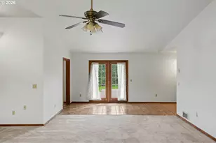 555 Sacre Ln, Monmouth, OR 97361 - Photo 17